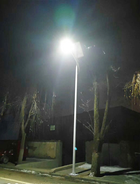 积石山县新和太阳能路灯项目