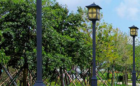 太阳能新和庭院灯价格为何差三倍?关键看这几点 太阳能新和庭院灯价格为何差三倍?关键看这几点